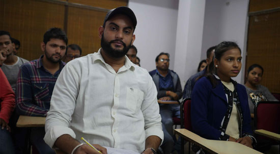 English language course in delhi